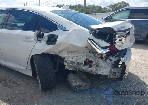 2019 Honda Accord Lx z USA, uszkodzony, nr VIN 1HGCV1F19KA059292